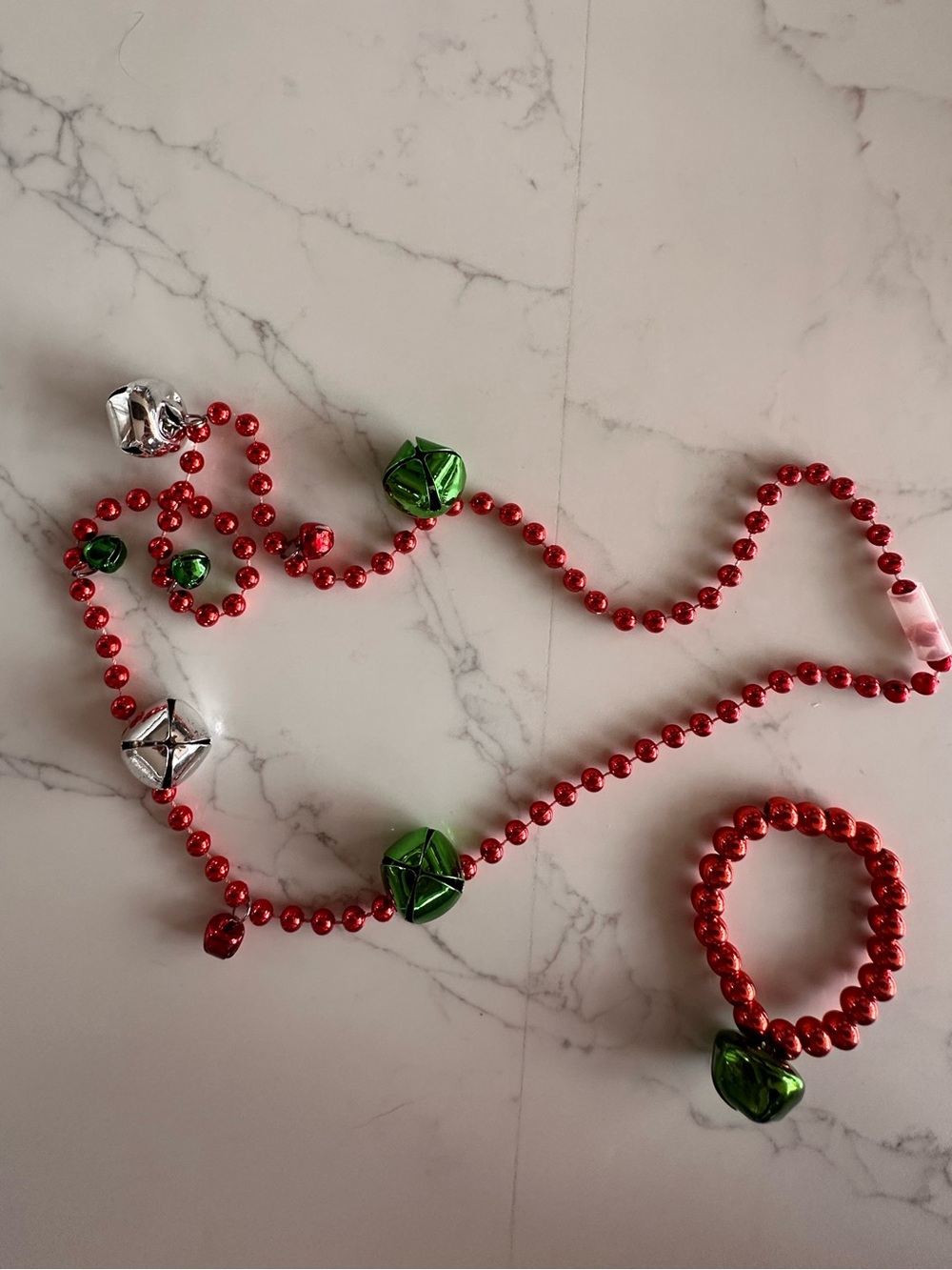 Christmas π€Ά holidays Kids Red Beaded Jingle Bell Necklace & Bracelet Set